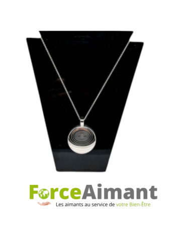 Collier pendentif métal énergie