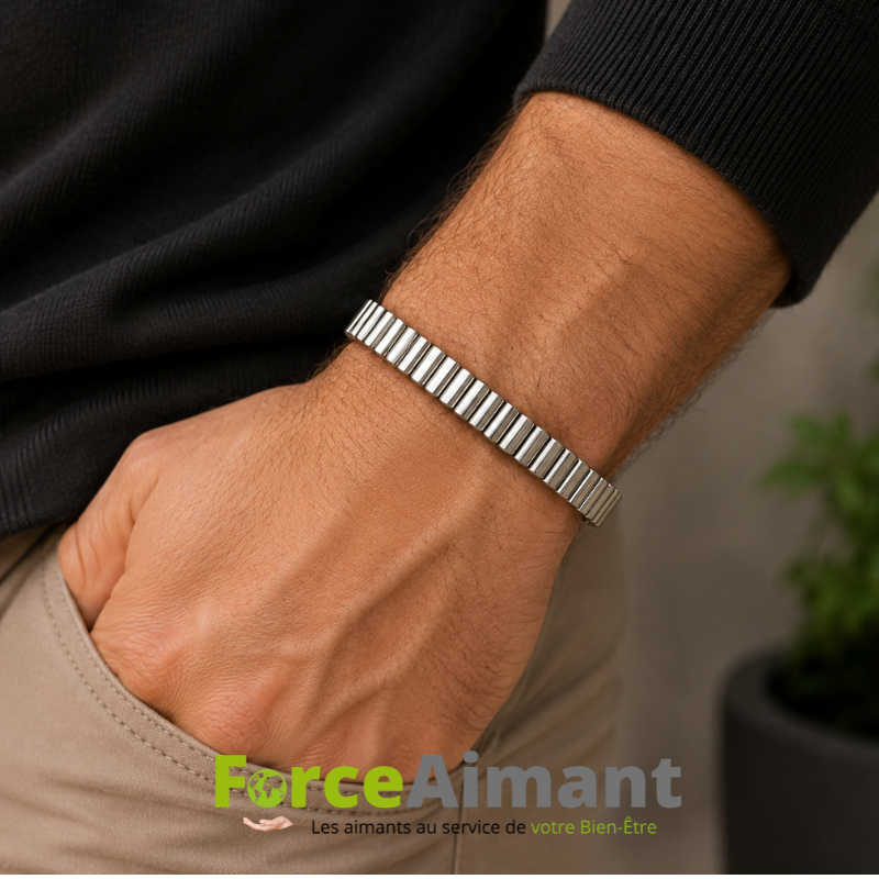 Bracelet 100 % magnétique en métal porté au poignet