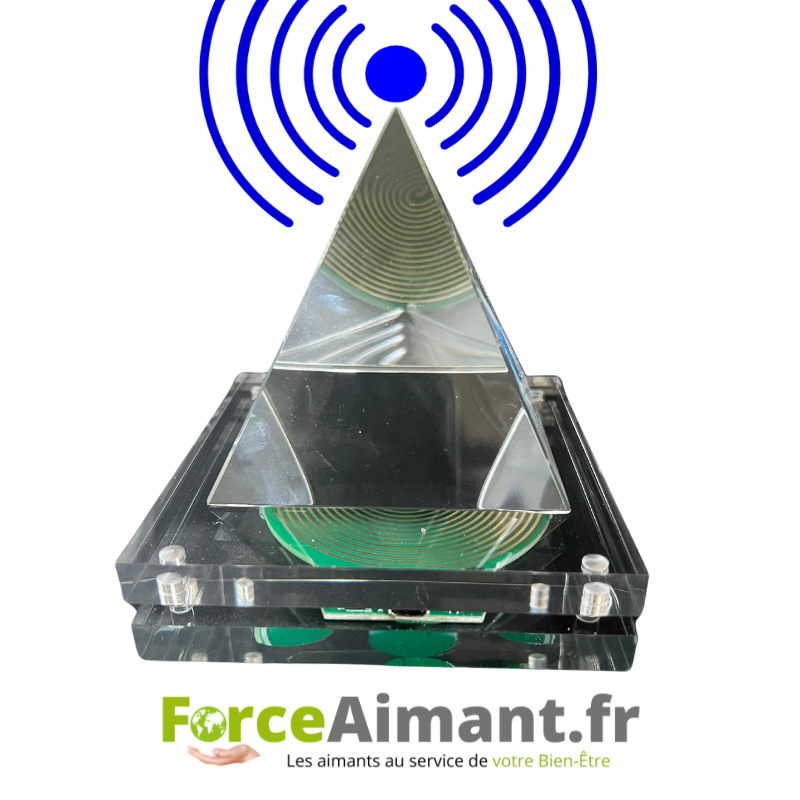 Illustration de la Pyramide Résonance Schumann favorisant la relaxation et diffusant des ondes de résonance dans une pièce.